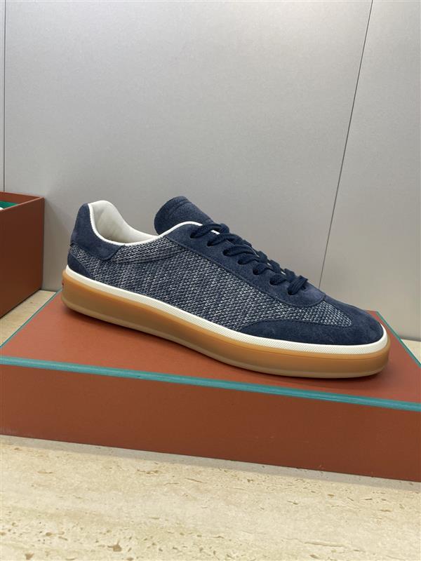 2025112815365636 320